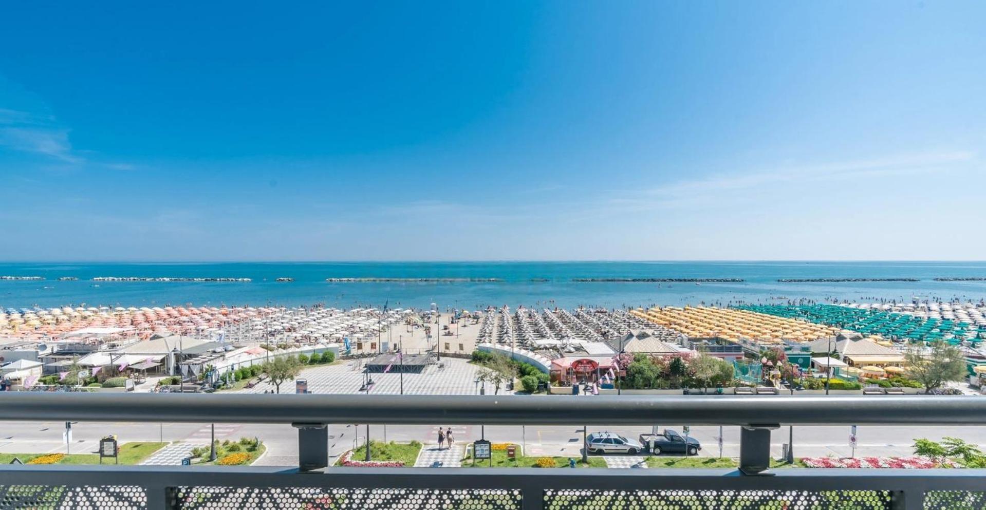 Quadruple Room with Balcony,1714106177:JPEG