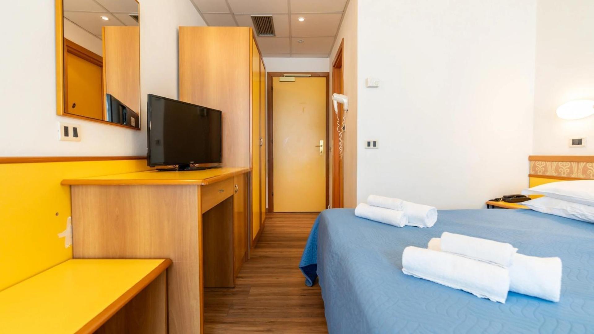 Standard Double Room,1743205857:JPEG